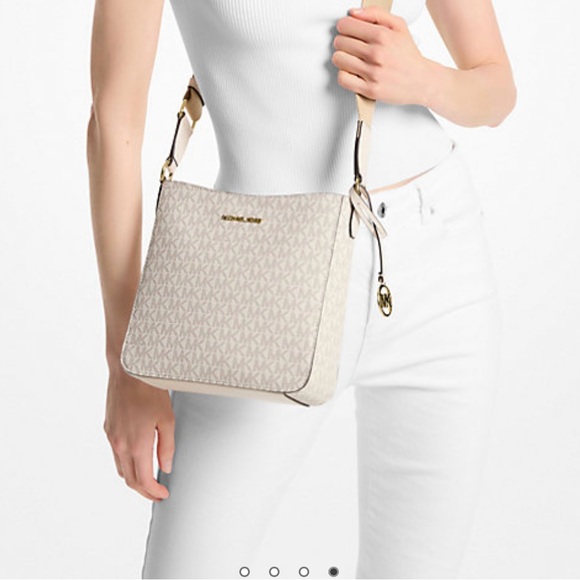 COPY - Michael Kors MK designer purse Jet Set Travel Signature Messenger Bag NWT - Picture 1 of 10